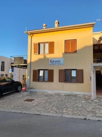 Apartman L. Баньоле Екстериор снимка