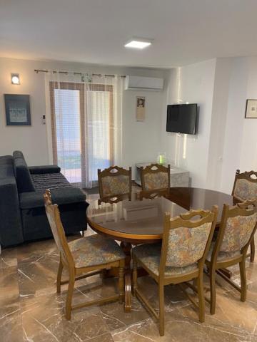 Apartman L. Баньоле Екстериор снимка